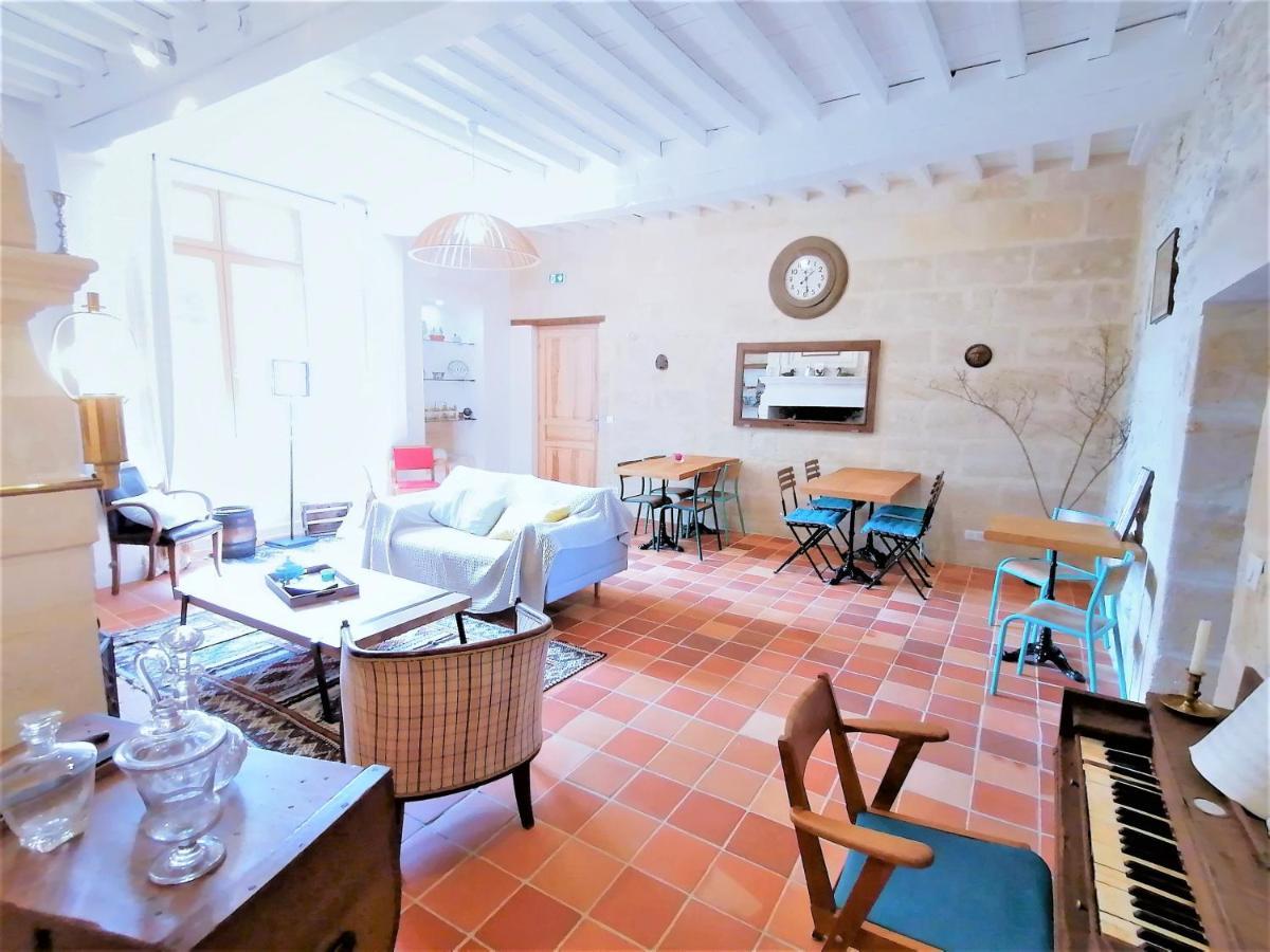 Bed and Breakfast Domaine De Gaia, Piscine, Petanque, Ping Pong, Proche Saint-Emilion Guillac  Екстер'єр фото