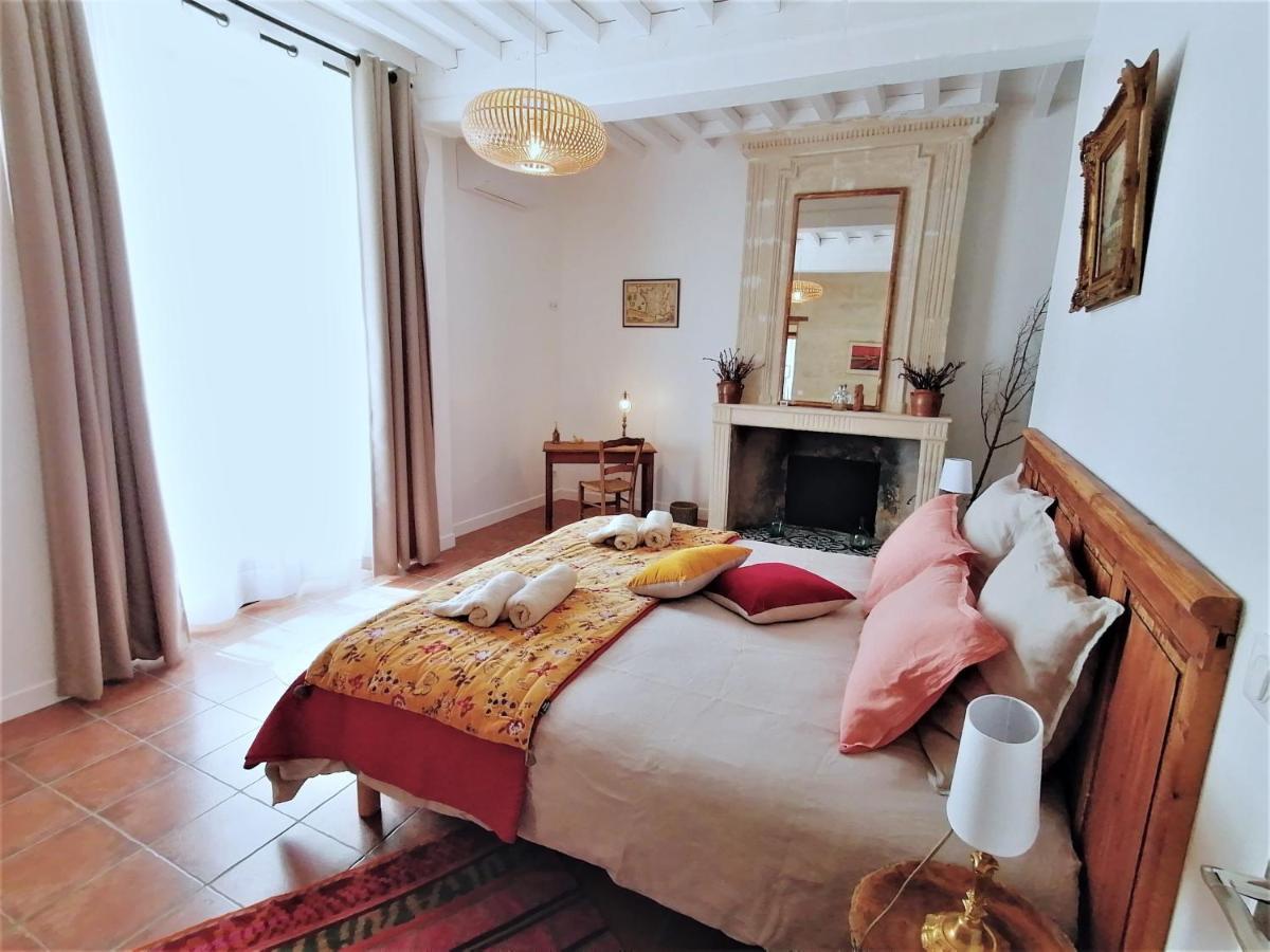 Bed and Breakfast Domaine De Gaia, Piscine, Petanque, Ping Pong, Proche Saint-Emilion Guillac  Екстер'єр фото